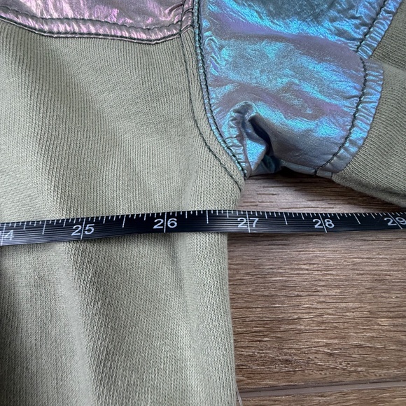 FP Movement by Free People Away We Go Half-Zip Olive NWTS Oversized Iridescent - Picture 10 of 16